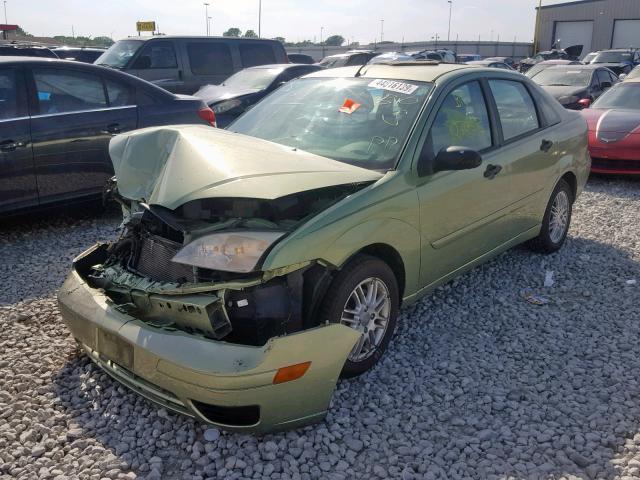 1FAFP34N37W128498 - 2007 FORD FOCUS ZX4 GREEN photo 2