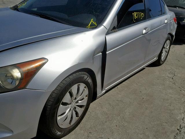 JHMCP26339C002762 - 2009 HONDA ACCORD LX SILVER photo 9