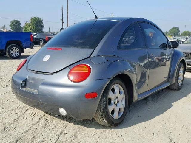 3VWCK21CX2M454331 - 2002 VOLKSWAGEN NEW BEETLE ნაცრისფერი ფოტო 4