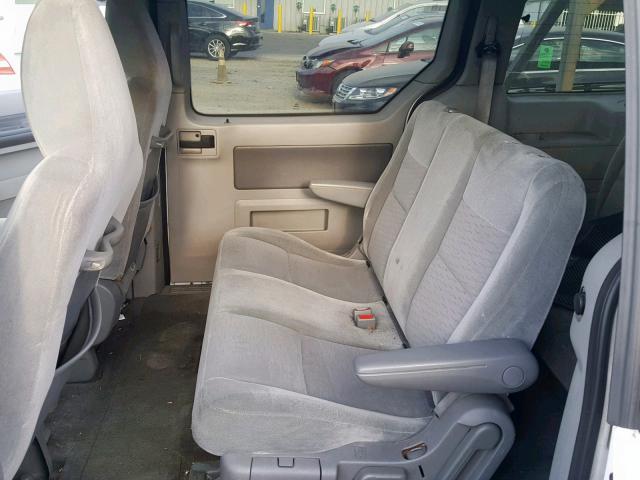 2FMZA51605BA64125 - 2005 FORD FREESTAR S WHITE photo 6