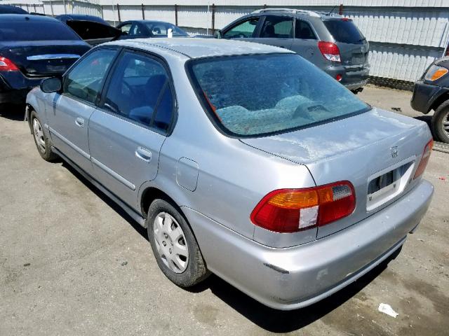 2HGEJ6619XH574447 - 1999 HONDA CIVIC BASE SILVER photo 3