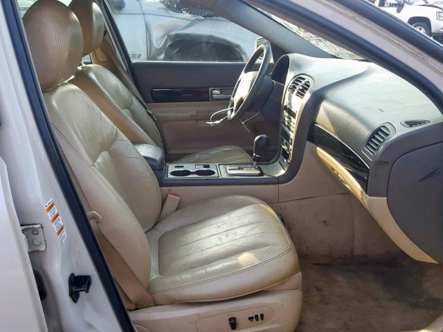 1LNHM86S95Y605038 - 2005 LINCOLN LS 白色 照片 5