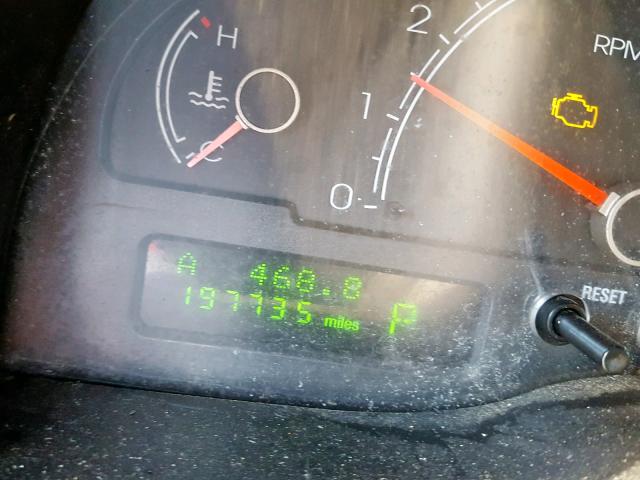 1LNHM86S95Y605038 - 2005 LINCOLN LS 白色 照片 8