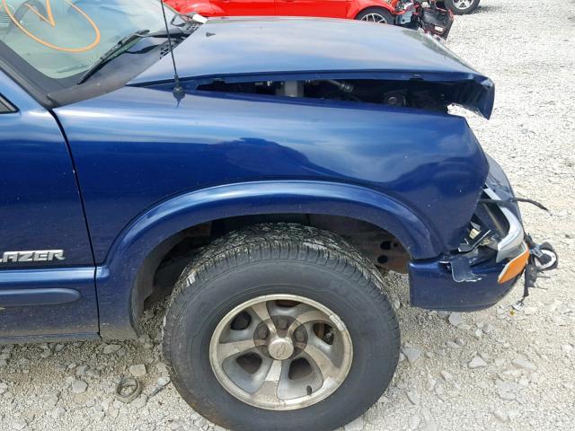 1GNCS13X24K120051 - 2004 CHEVROLET BLAZER BLUE photo 9