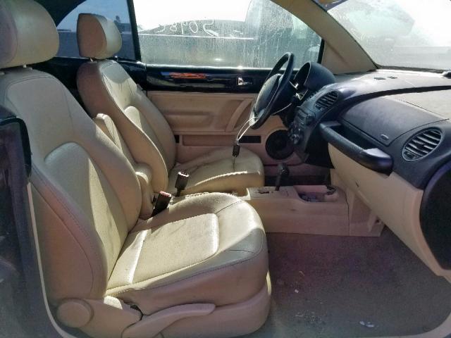 3VWRG31Y49M406881 - 2009 VOLKSWAGEN NEW BEETLE Schwarz Foto 5