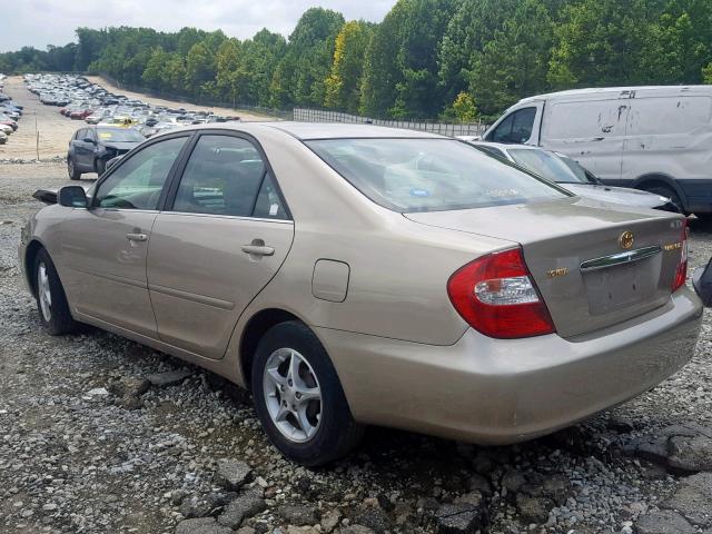4T1BE32K32U558944 - 2002 TOYOTA CAMRY LE GOLD photo 3