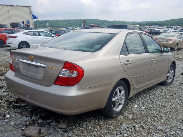 4T1BE32K32U558944 - 2002 TOYOTA CAMRY LE GOLD photo 4