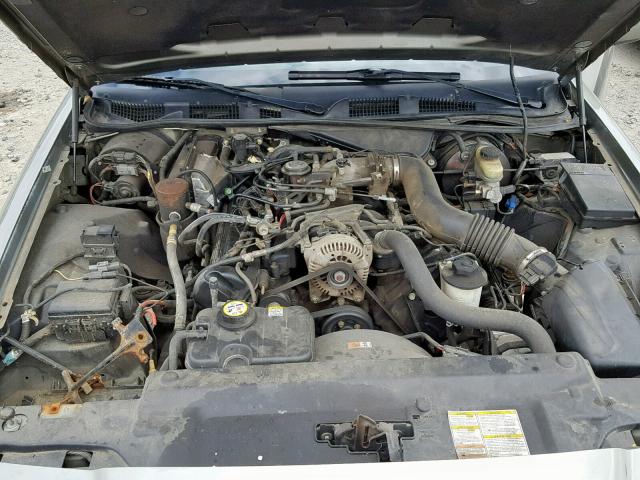 2MEFM75W61X694912 - 2001 MERCURY GRAND MARQ TAN photo 7