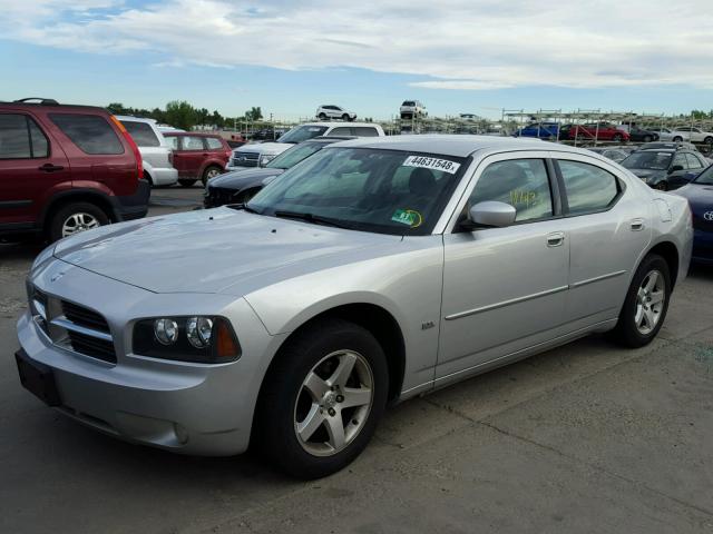 2B3CA3CV0AH243695 - 2010 DODGE CHARGER SX SILVER photo 2