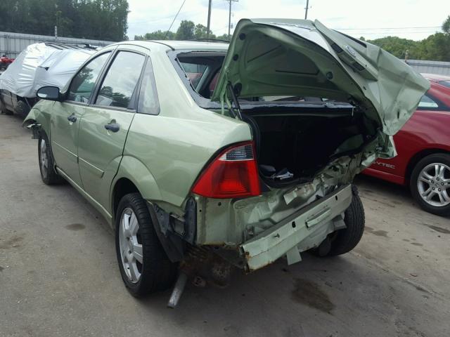 1FAHP34N07W271515 - 2007 FORD FOCUS ZX4 GREEN photo 3