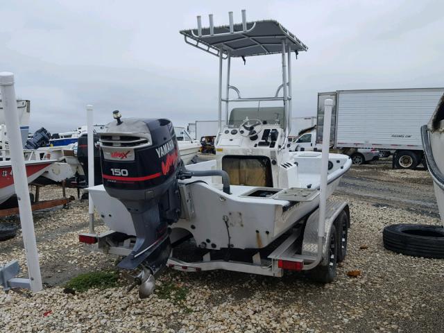 MJK20025E505 - 2005 MAJE MARINE/TRL WHITE photo 4