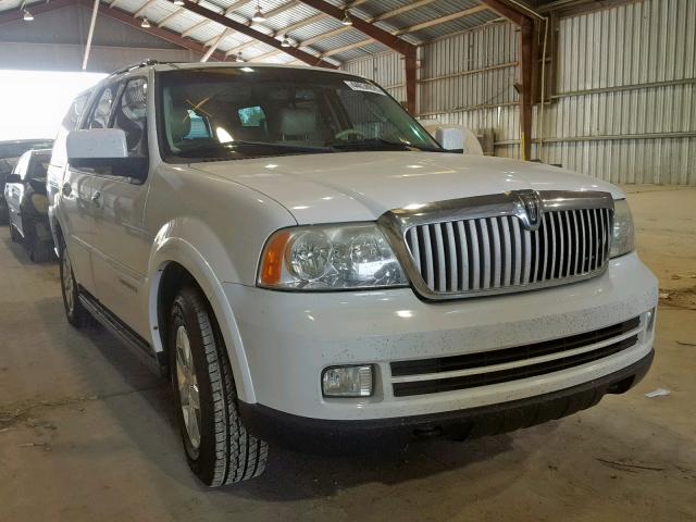 5LMFU27506LJ28279 - 2006 LINCOLN NAVIGATOR WHITE photo 1