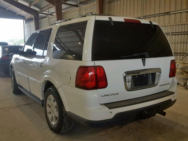 5LMFU27506LJ28279 - 2006 LINCOLN NAVIGATOR WHITE photo 3