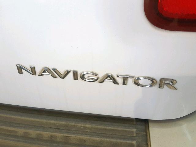 5LMFU27506LJ28279 - 2006 LINCOLN NAVIGATOR WHITE photo 9