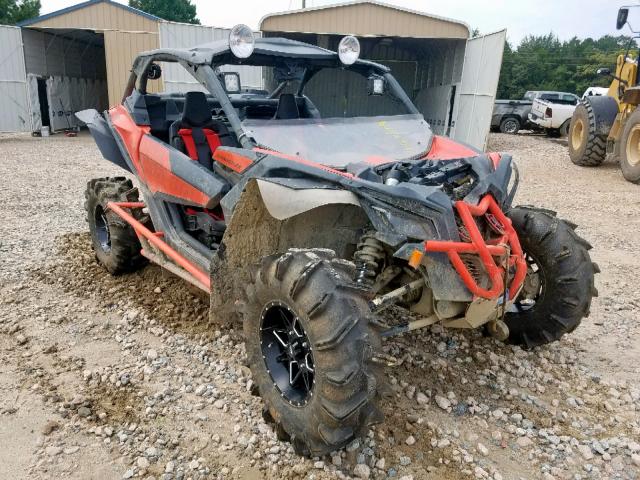 3JBVGA240JK000004 - 2018 CAN-AM MAVERICK X ORANGE photo 1