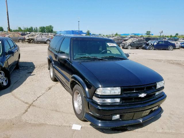 1GNCS18W32K172916 - 2002 CHEVROLET BLAZER BLACK photo 1