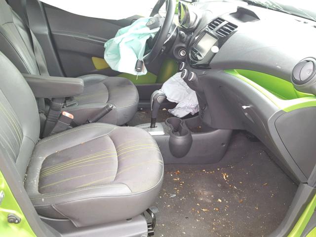 KL8CD6S90FC749560 - 2015 CHEVROLET SPARK 1LT GREEN photo 5