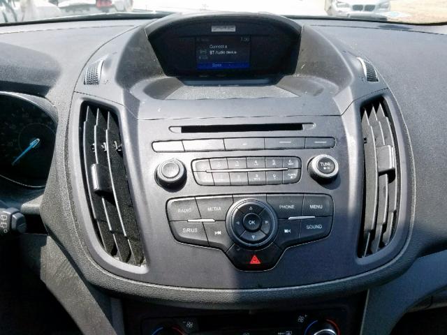 1FMCU0G90HUE00663 - 2017 FORD ESCAPE SE GRAY photo 9