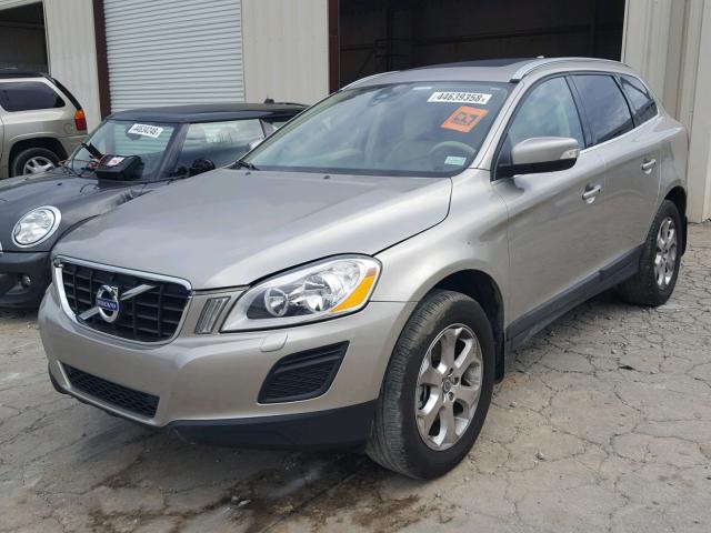 YV4952DL1D2444066 - 2013 VOLVO XC60 3.2 TAN photo 2