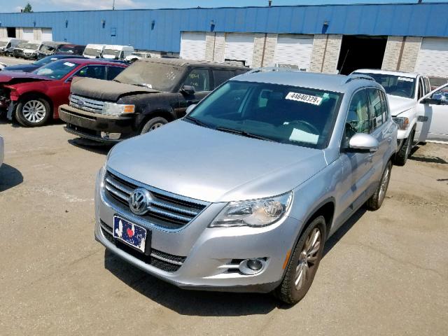 WVGBV75N39W514129 - 2009 VOLKSWAGEN TIGUAN SE SILVER photo 2