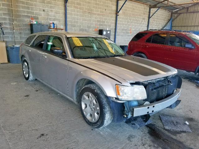 2D4FV47T68H111021 - 2008 DODGE MAGNUM SILVER photo 1