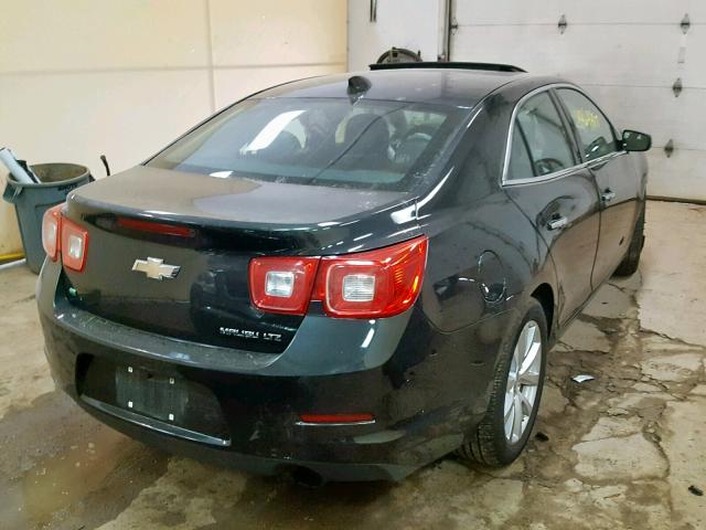 1G11F5SLXFF109135 - 2015 CHEVROLET MALIBU LTZ ნაცრისფერი ფოტო 4