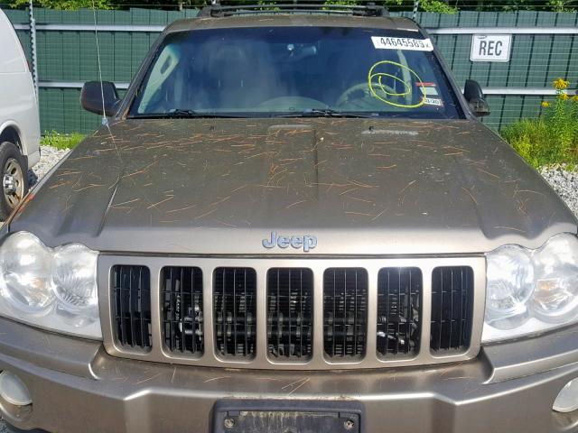 1J8GR48K65C649950 - 2005 JEEP GRAND CHER BEIGE photo 7