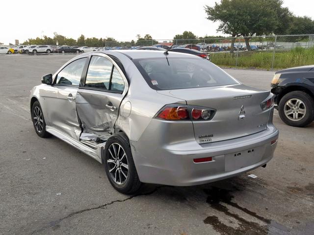 JA32U2FU7HU003158 - 2017 MITSUBISHI LANCER ES SILVER photo 3