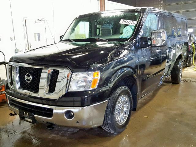 5BZAF0AA2JN853448 - 2018 NISSAN NV 3500 BLACK photo 2