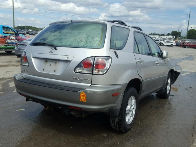 JTJHF10U620253771 - 2002 LEXUS RX 300 SILVER photo 4