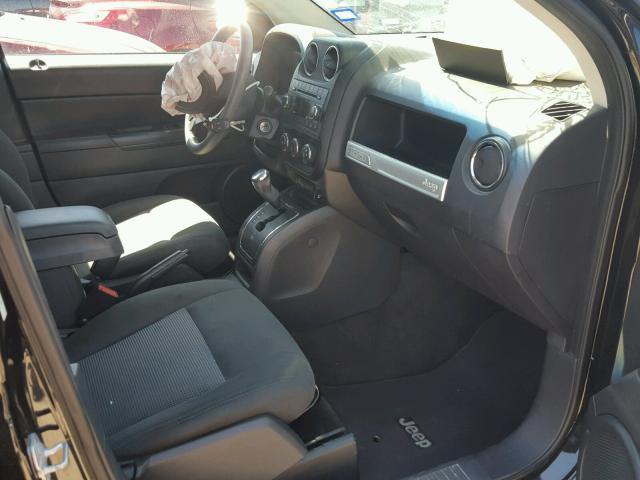 1C4NJCBAXGD567605 - 2016 JEEP COMPASS SP შავი ფოტო 5