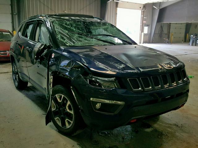 3C4NJDDB9JT231621 - 2018 JEEP COMPASS TR BLUE photo 1