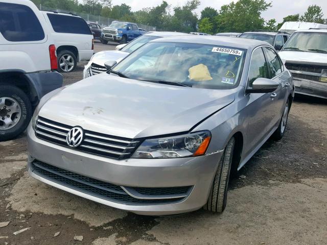 1VWBP7A3XCC036395 - 2012 VOLKSWAGEN PASSAT SE SILVER photo 2