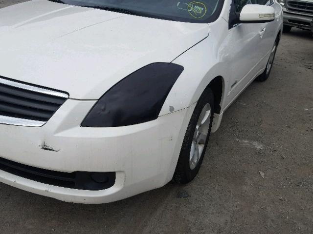 1N4CL21E08C184849 - 2008 NISSAN ALTIMA HYB WHITE photo 9