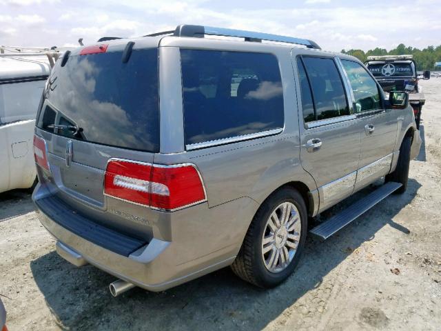 5LMFU275X8LJ12903 - 2008 LINCOLN NAVIGATOR فضي صورة 4