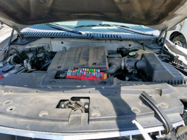 5LMFU275X8LJ12903 - 2008 LINCOLN NAVIGATOR فضي صورة 7