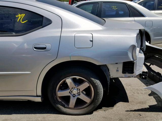 2B3CA3CV5AH226178 - 2010 DODGE CHARGER SX SILVER photo 9