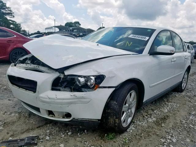 YV1MS382772273612 - 2007 VOLVO S40 2.4I WHITE photo 2