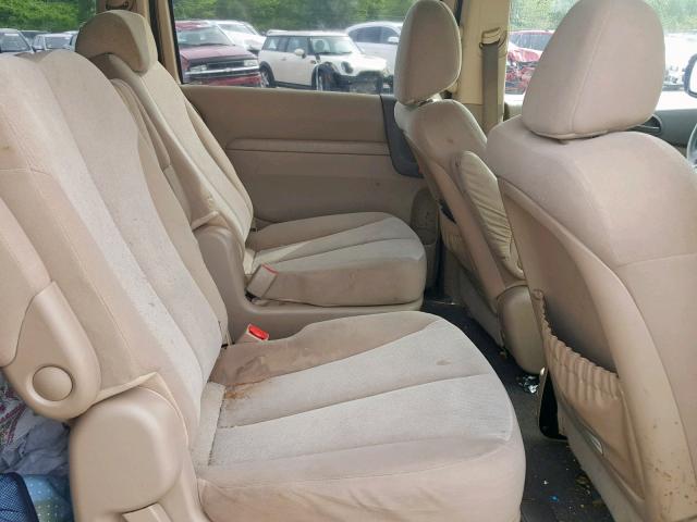 KNDMG4C72B6366460 - 2011 KIA SEDONA LX GOLD photo 6