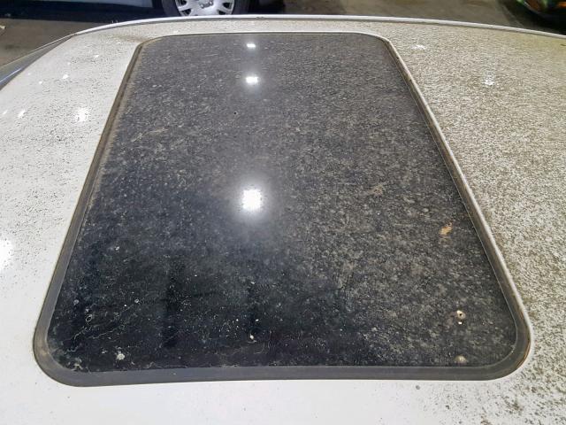 WBAAM3338XFP57720 - 1999 BMW 323 I AUTO WHITE photo 9