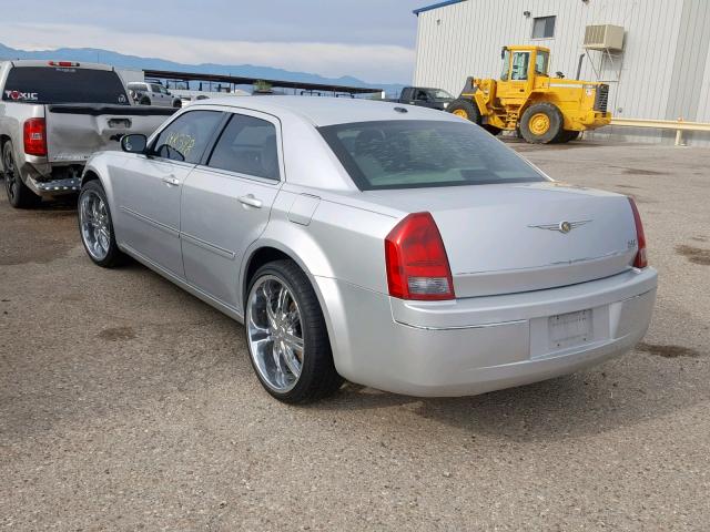 2C3LA53G87H628883 - 2007 CHRYSLER 300 TOURIN SILVER photo 3