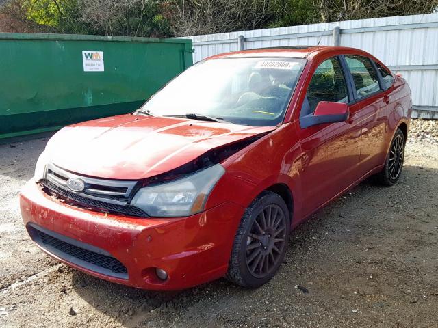 1FAHP3GN6AW239476 - 2010 FORD FOCUS SES RED photo 2