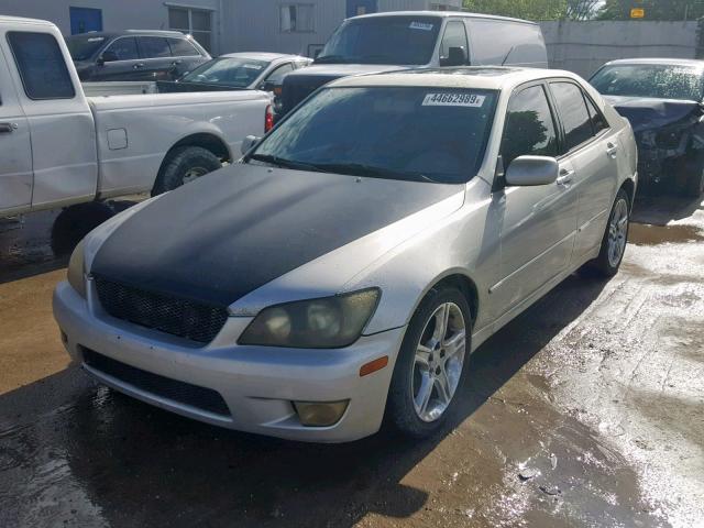 JTHBD192140083191 - 2004 LEXUS IS 300 GOLD photo 2