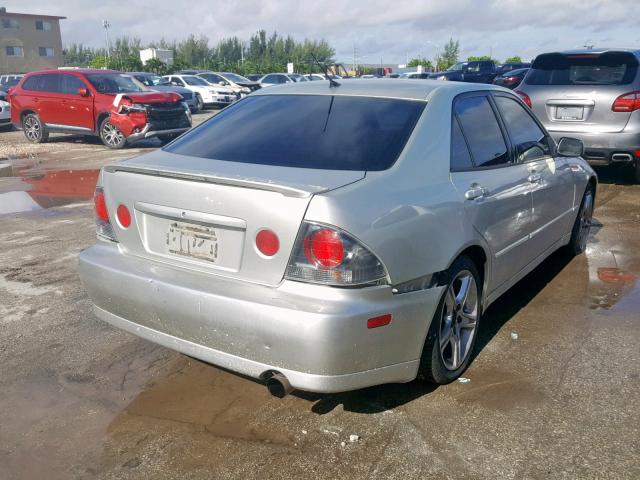 JTHBD192140083191 - 2004 LEXUS IS 300 GOLD photo 4