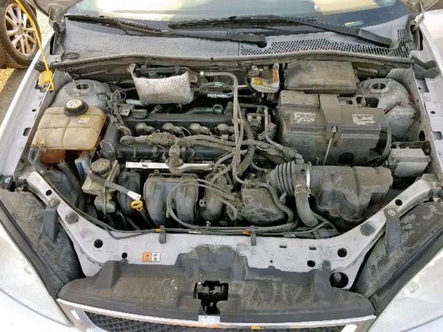 1FAHP31N26W198893 - 2006 FORD FOCUS ZX3 SILVER photo 7