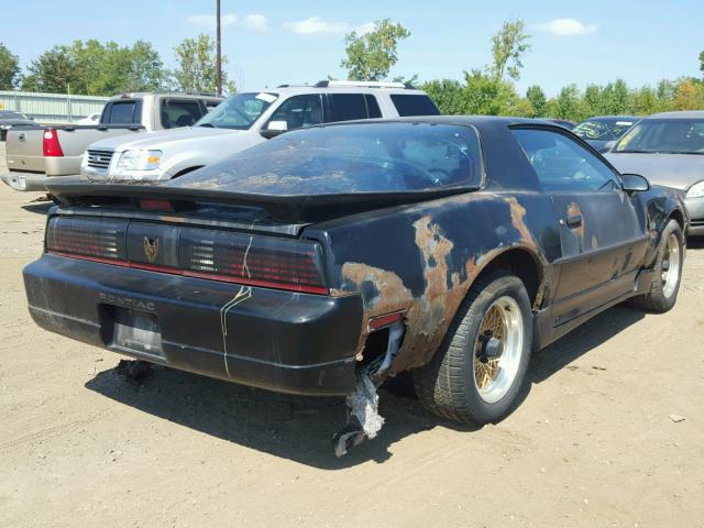 1G2FW2184JL210257 - 1988 PONTIAC FIREBIRD T BLACK photo 4