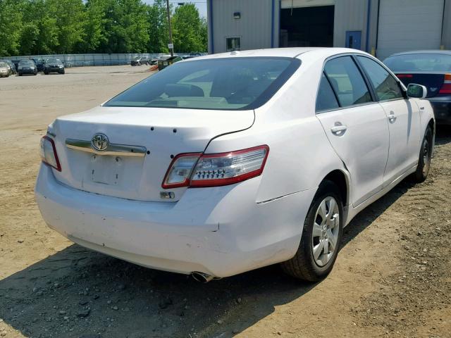 4T1BB3EK2BU138256 - 2011 TOYOTA CAMRY HYBR WHITE photo 4