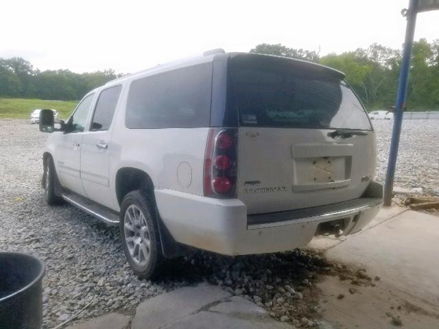 1GKFK06219J124190 - 2009 GMC YUKON XL D WHITE photo 3