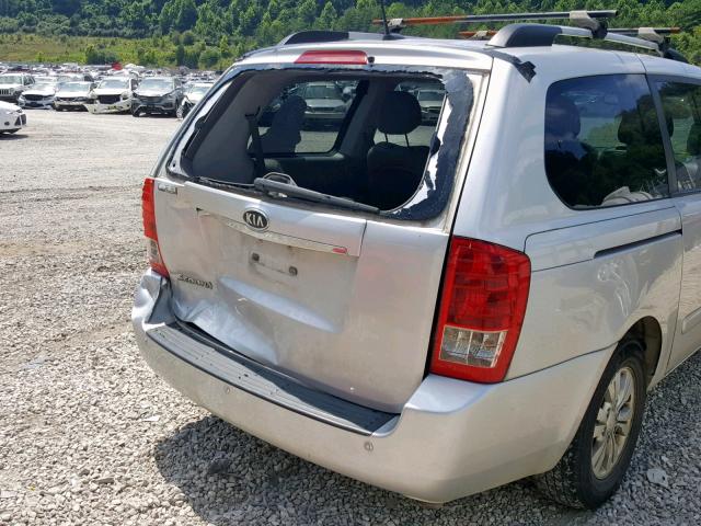 KNDMG4C72C6445662 - 2012 KIA SEDONA LX SILVER photo 9