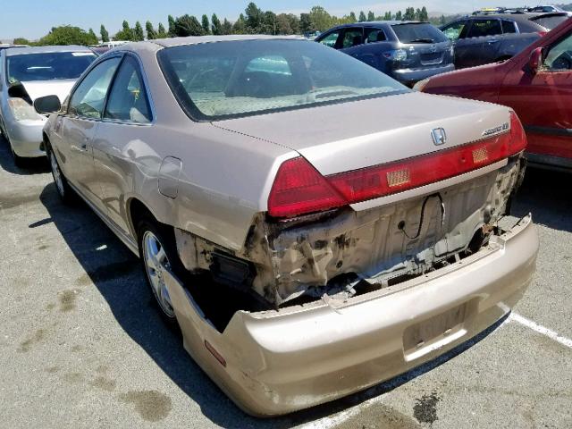 1HGCG225X1A027801 - 2001 HONDA ACCORD EX GOLD photo 3